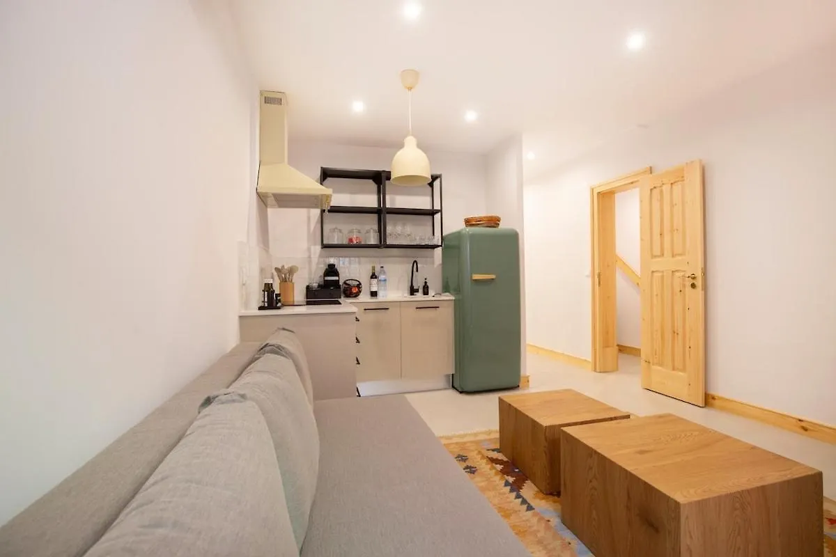 Graca Olival I - City Centre Wifi Lisbon Apartment