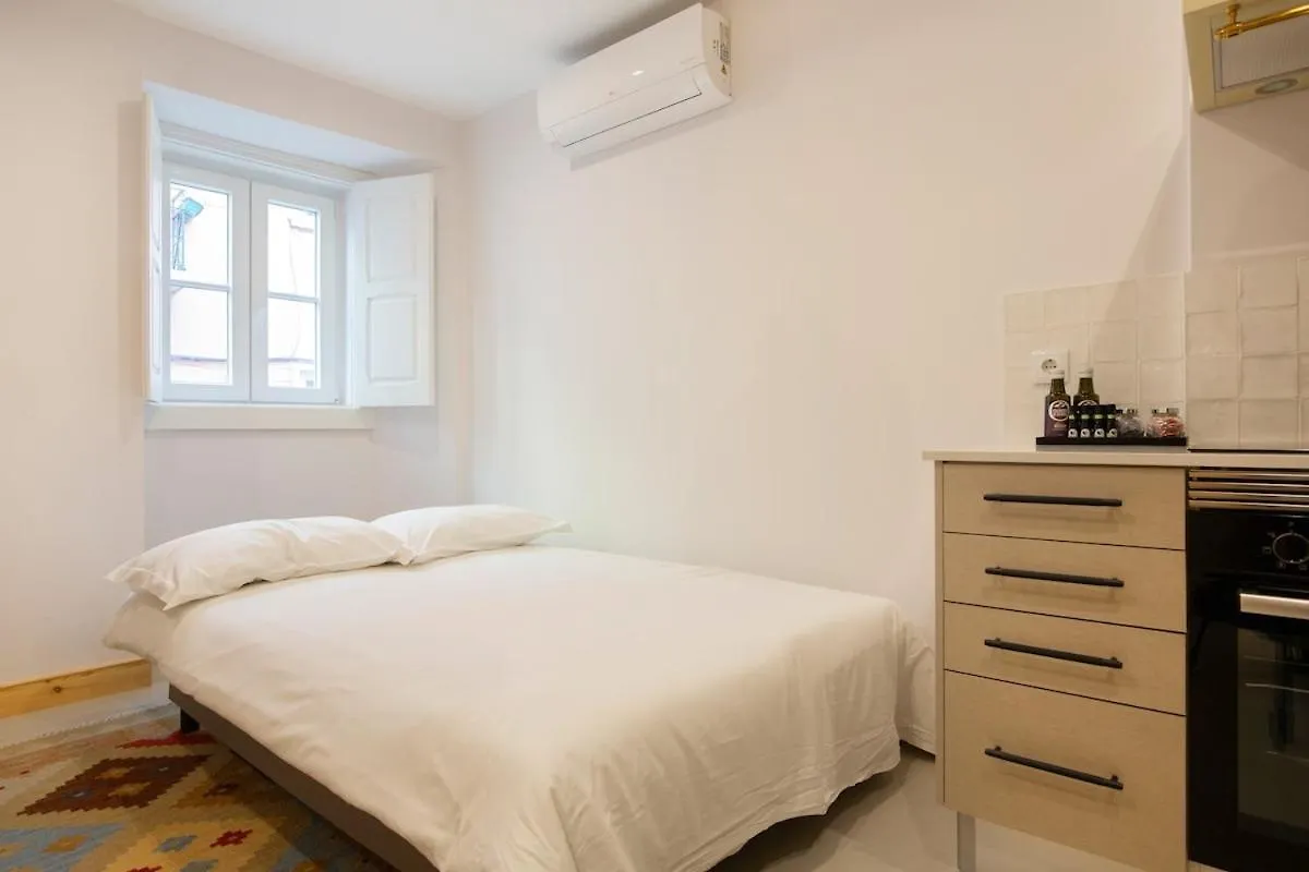 Graca Olival I - City Centre Wifi Lisbon Apartment